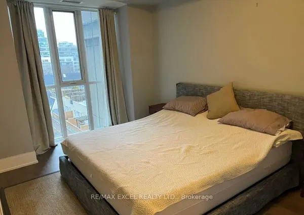 560 Front ST W #728, Toronto C01, ON M5V 1C1