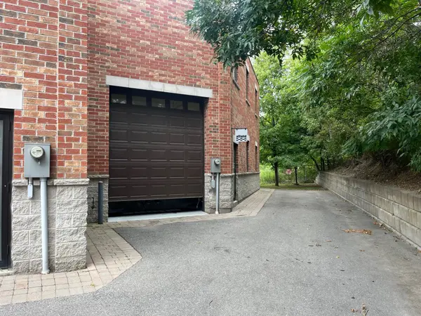 103 Florence ST, Toronto C01, ON M6K 1P4