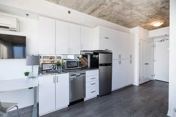 1900 Simcoe ST N #532, Oshawa, ON L1G 4Y3