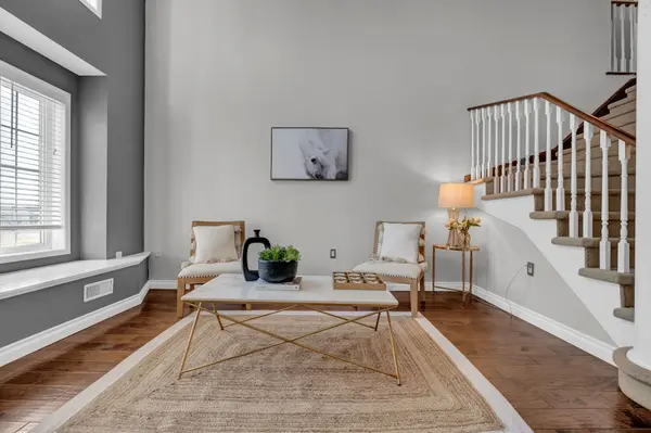 1136 Middlebury AVE, Oshawa, ON L1K 2P5