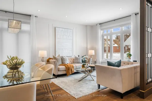 39 Amsterdam AVE, Toronto E03, ON M4B 2B9