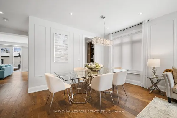 39 Amsterdam AVE, Toronto E03, ON M4B 2B9