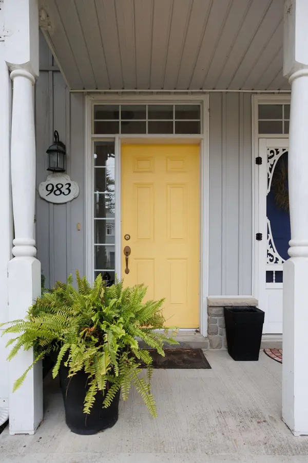 983 Lake DR E, Georgina, ON L0E 1L0