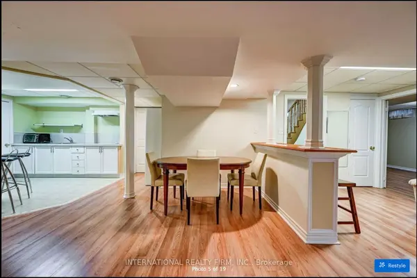 192 Canyon Hill AVE #BSMT, Richmond Hill, ON L4C 0R3