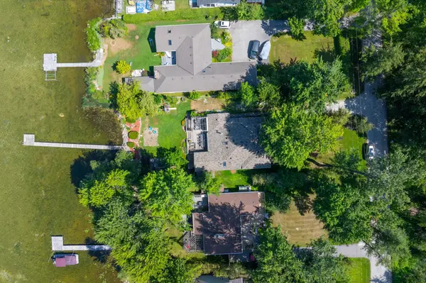 76 Mcrae Beach RD, Georgina, ON L0E 1N0