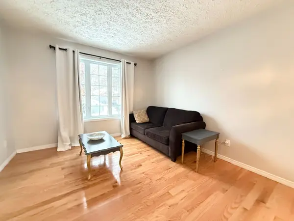 872 Dominion AVE, Midland, ON L4R 5K8