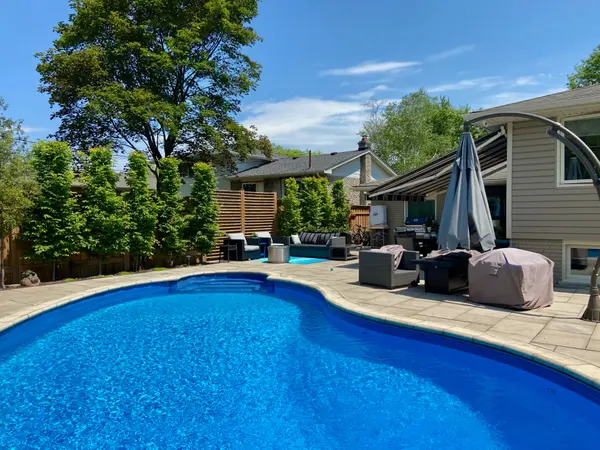 316 Silvana CRES, Burlington, ON L7L 2W1