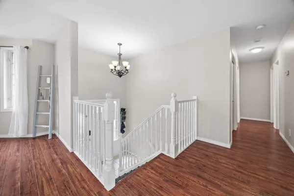 69 Abbeywood CRES, Guelph, ON N1K 1V3