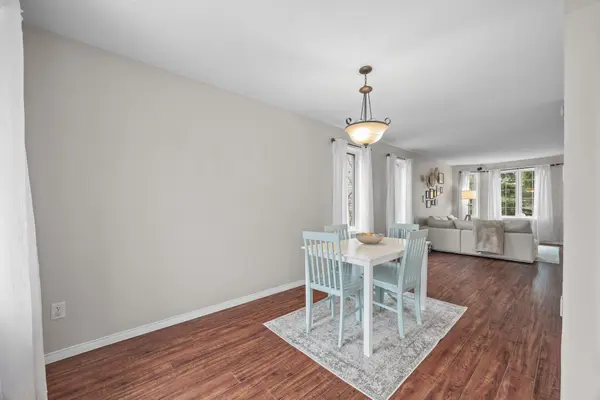 69 Abbeywood CRES, Guelph, ON N1K 1V3