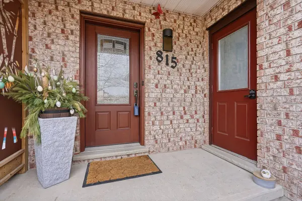 815 Deveron CRES, London South, ON N5Z 5B4