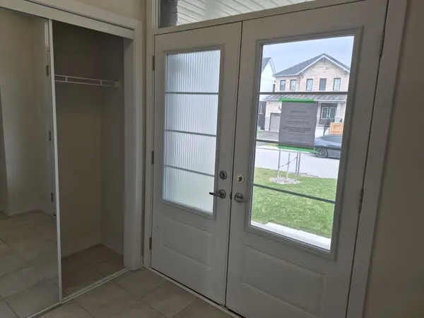 61 Starboard CRES, Welland, ON L3B 0M7