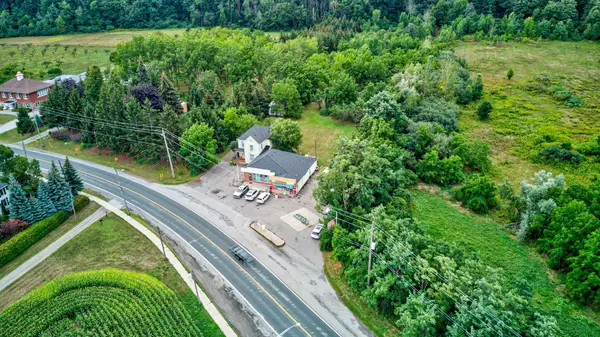 407-409 Main ST W, Grimsby, ON L3M 1T1