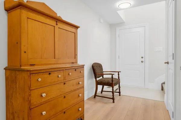 26 Campbell CRES, Prince Edward County, ON K0K 2T0