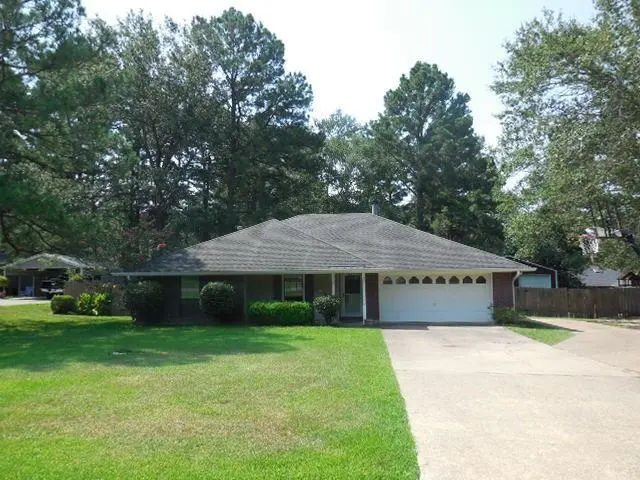 6767 Spring Valley Drive, Shreveport, LA 71107
