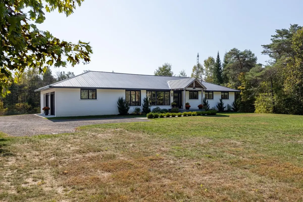 4730 Devitts RD, Scugog, ON L0B 1B0