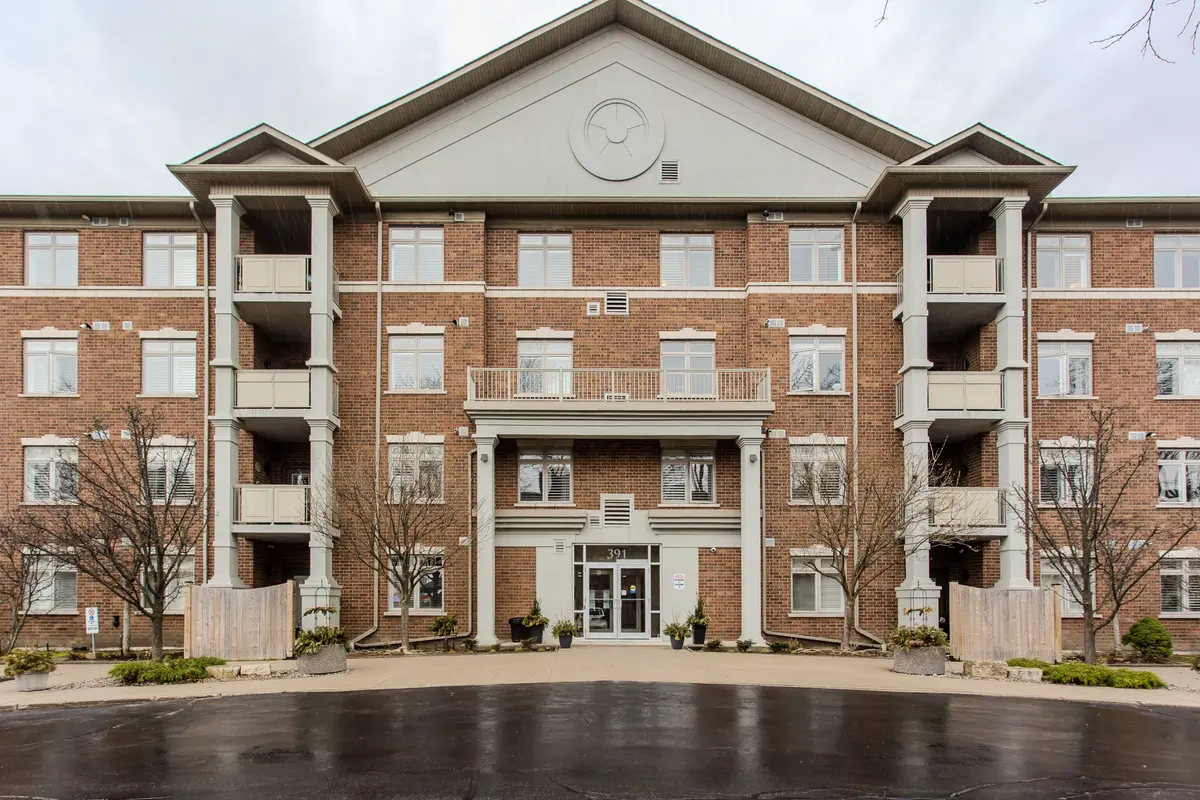 391 Plains RD E #412, Burlington, ON L7T 4M2