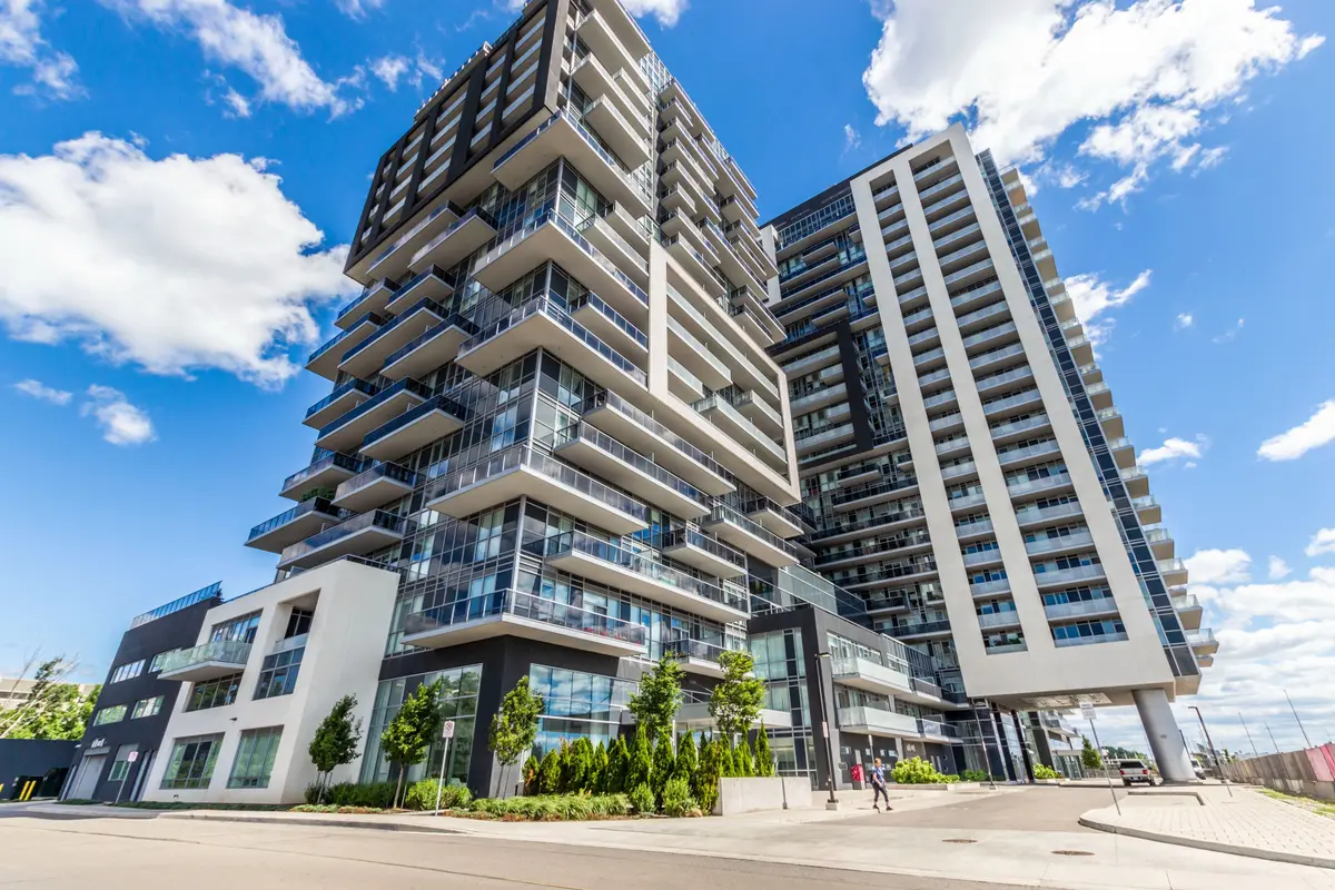 2081 Fairview ST #703, Burlington, ON L7R 0E4