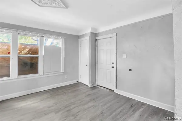 15703 Ardmore ST, Detroit, MI 48227