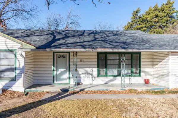 504 Oak Street, Clyde, TX 79510
