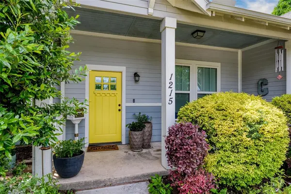 1215 Coleman Street, Mckinney, TX 75069