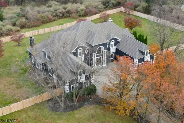 9 Wortman Way, Chester Twp., NJ 07930