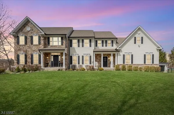 38 Still Hollow Rd, Tewksbury Twp., NJ 08833