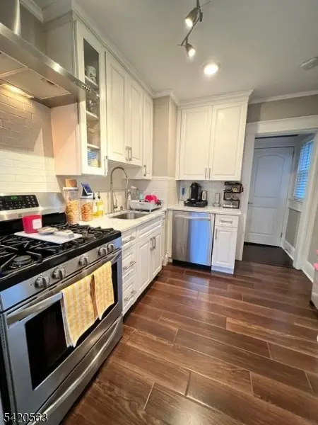 19 Zabriskie Street, Haledon Boro, NJ 07508