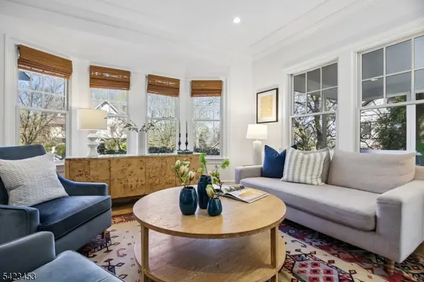 10 Mountain Ter, Montclair Twp., NJ 07043