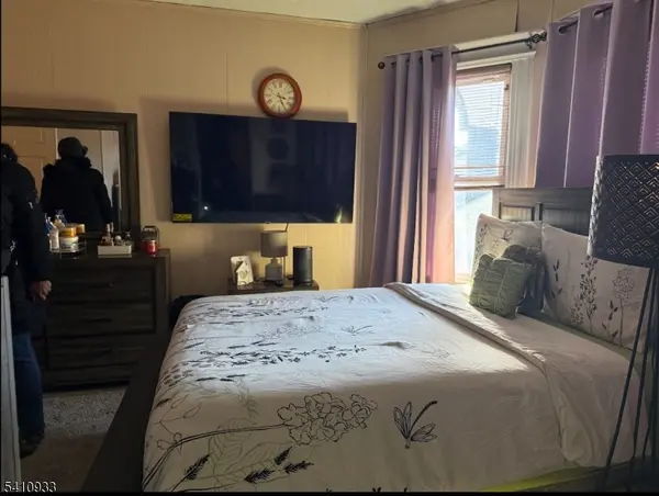 922 Grove St, Irvington Twp., NJ 07111