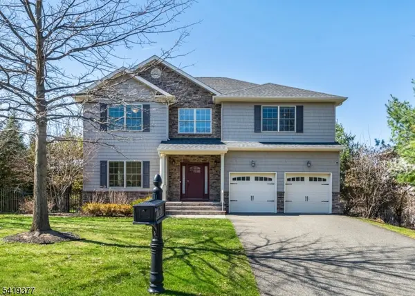 2 Himsl Ct, West Orange Twp., NJ 07052