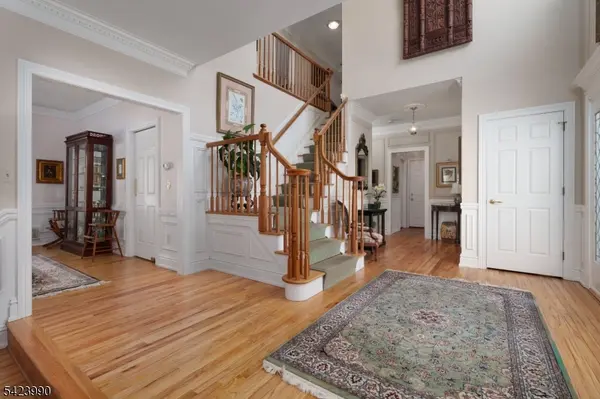 39 Red Oak Way, Montgomery Twp., NJ 08502