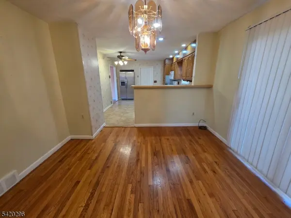 236 Merchants Ave, South Plainfield Boro, NJ 07080