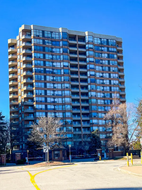268 Ridley BLVD #317, Toronto C04, ON M5M 4N3