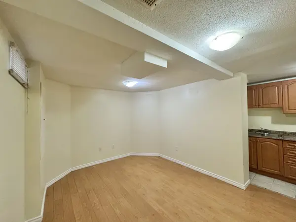 28 Antelope DR #Bsmt, Toronto E11, ON M1B 6K5