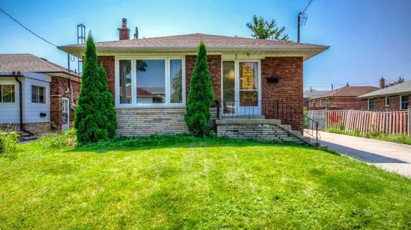 3 Independence DR, Toronto E04, ON M1K 3R7