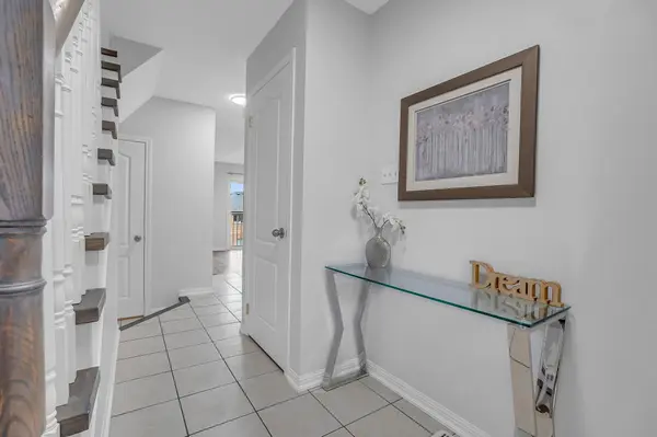 80 Barkdale WAY, Whitby, ON L1N 0E9