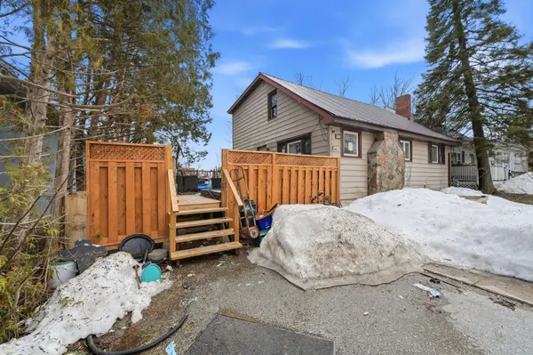 345 LINWOOD AVE, Orillia, ON L3V 2W8