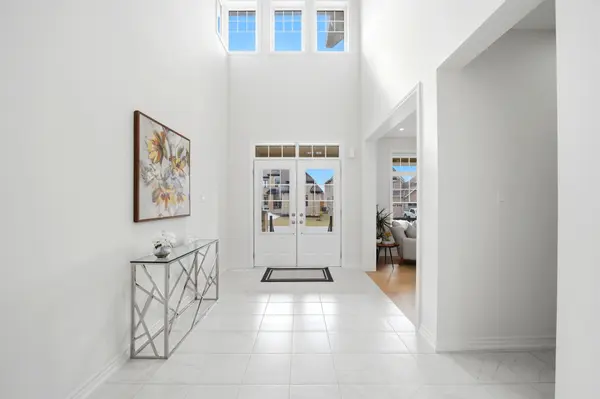 107 Rugman CRES, Springwater, ON L9X 2A5