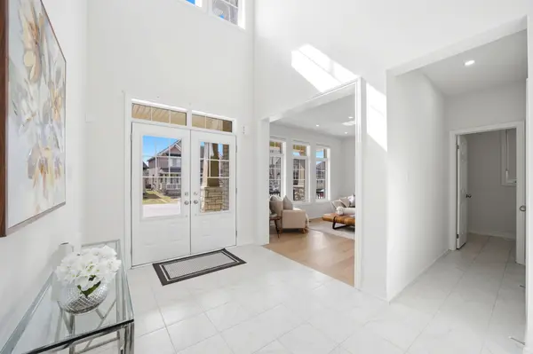 107 Rugman CRES, Springwater, ON L9X 2A5