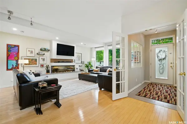 1105 15TH STREET E, Saskatoon, SK S7N 0R5