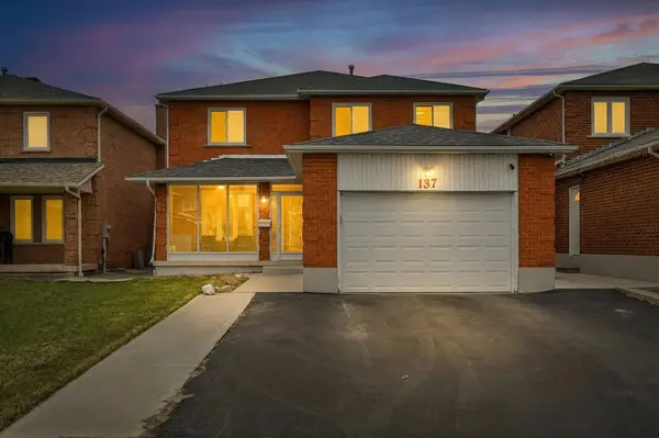 137 Minglehaze DR, Toronto W10, ON M9V 4W7