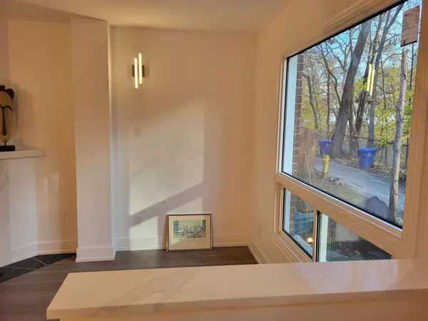 200 Keele ST #12, Toronto W02, ON M6P 2K2