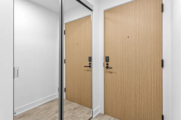 60 Central Park Roadway N/A #2112, Toronto W08, ON M9A 0E6