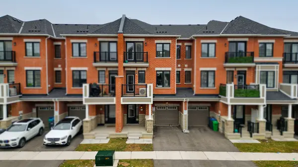 72 Melmar ST,  Brampton,  ON L7A 5K8