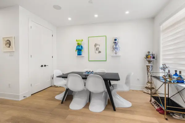 204 McRoberts AVE, Toronto W03, ON M6E 0B2