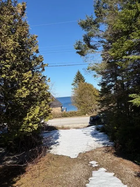 187 Isthmus Bay RD, Northern Bruce Peninsula, ON N0H 1W0