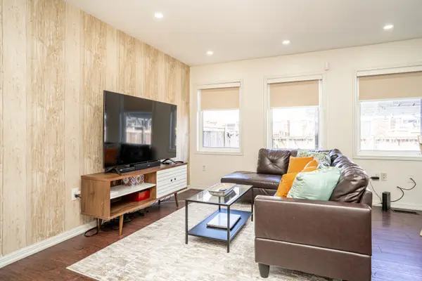 63 MICHIGAN AVE, Cambridge, ON N3C 0C8