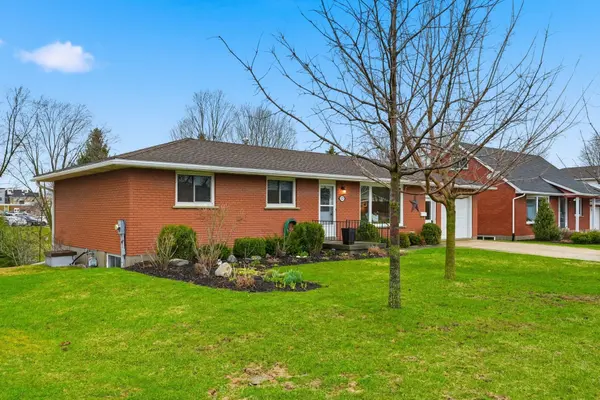 12 Second ST, Brockton, ON N0G 2V0