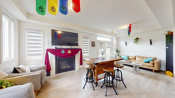 274 Skinner RD, Hamilton, ON L8B 1X2