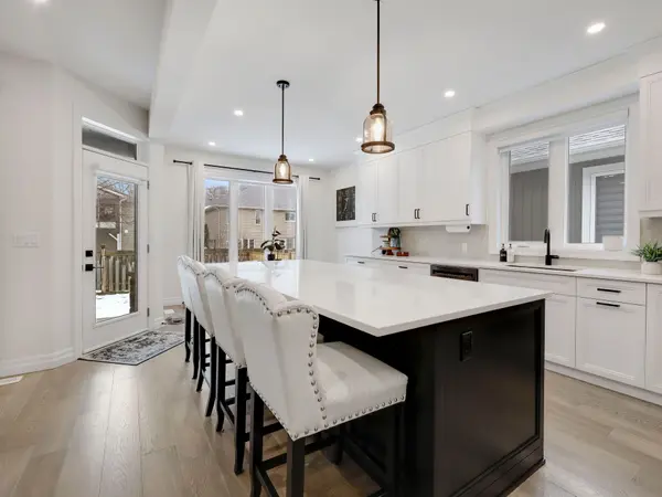 68 Cedar ST #11, Brant, ON N3L 0L4